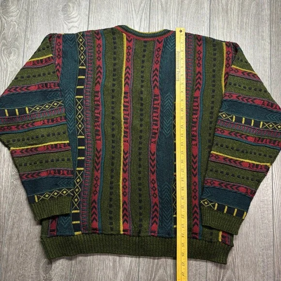 Hyde Park Mens Vintage 3D Knit Sweater V-Neck Green Red Striped 3D Style L - Picture 6 of 8